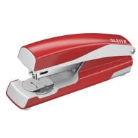 Zszywacz średni, metalowy Leitz, czerwony, 10 lat gwarancji, 30 kartek