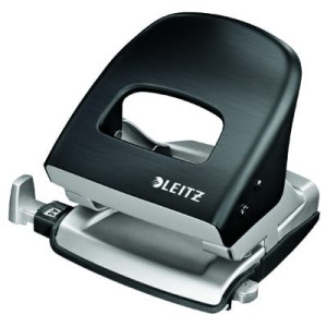 Dziurkacz duży metalowy Leitz Style, 10 lat gwarancji, 30 kartek, czarny